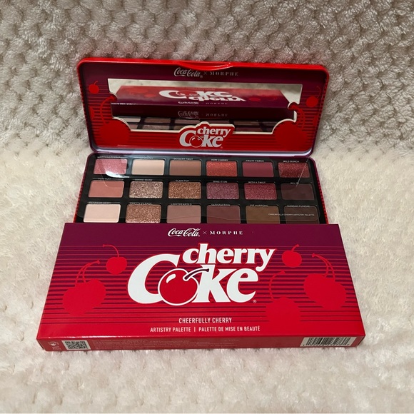 Morphe Other - MORPHE LIMITED EDITION CHERRY COKE EYESHADOW PALETTE NWT!